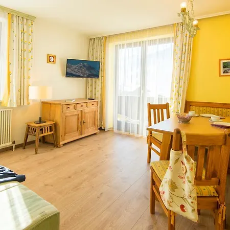 Appartementhaus Jaegerheim *